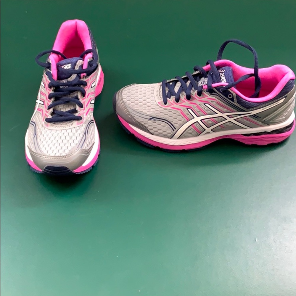 ASICS GT 2000